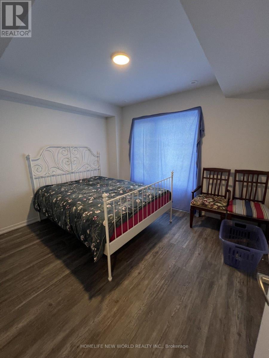 Main Rm - 1464 19th Avenue, Richmond Hill, Ontario  L4E 1P5 - Photo 11 - N13582194