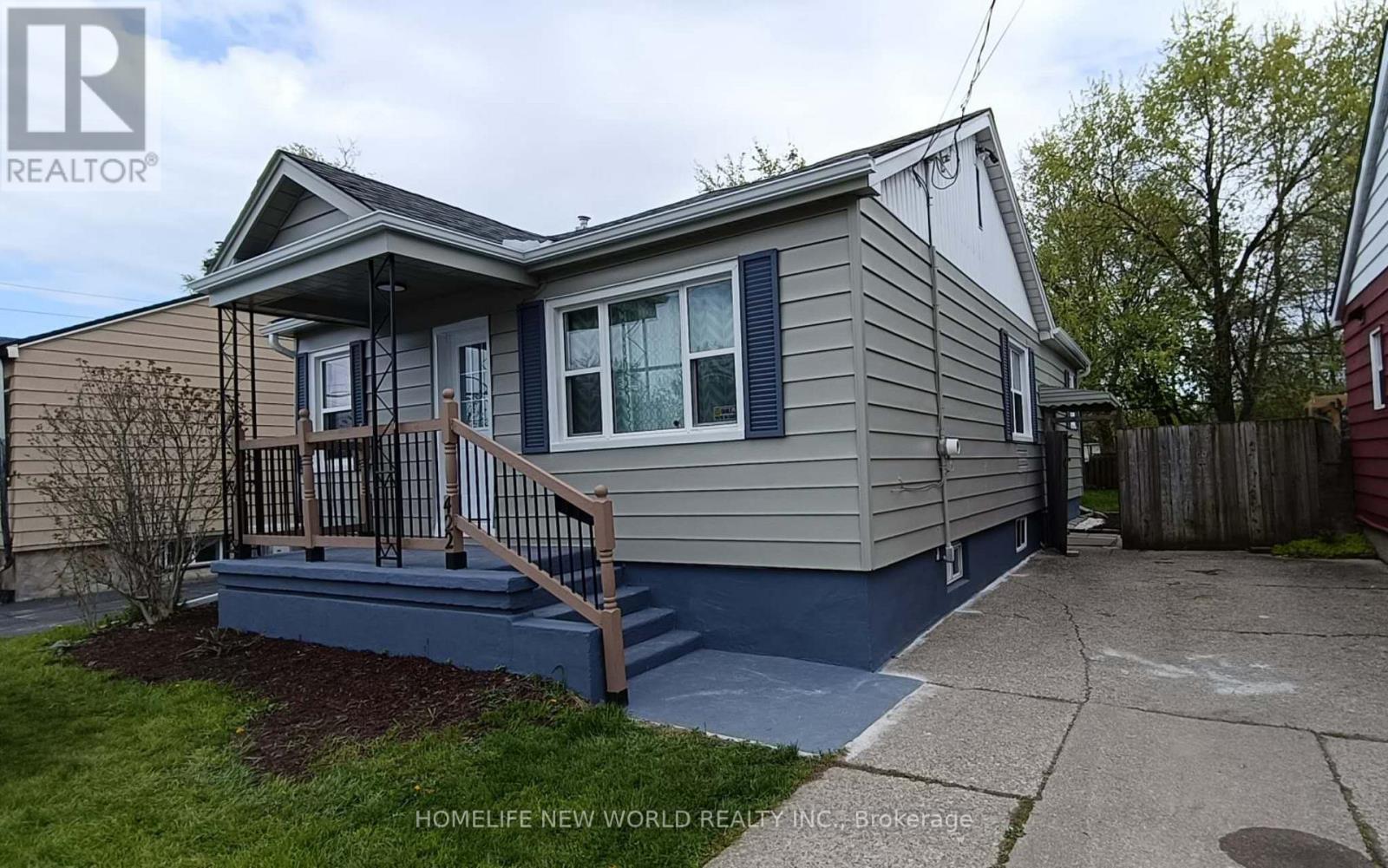 422 WELLAND AVENUE, St. Catharines, Ontario