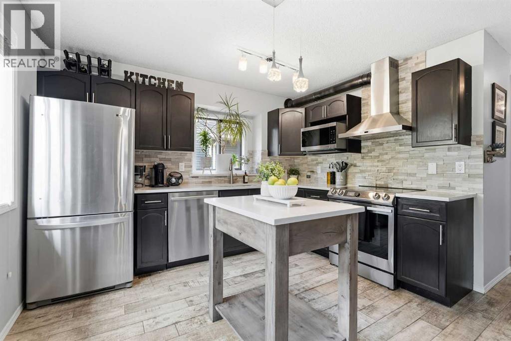 149 Riverglen Close SE, Calgary, Alberta  T2C 3W3 - Photo 7 - A2331522