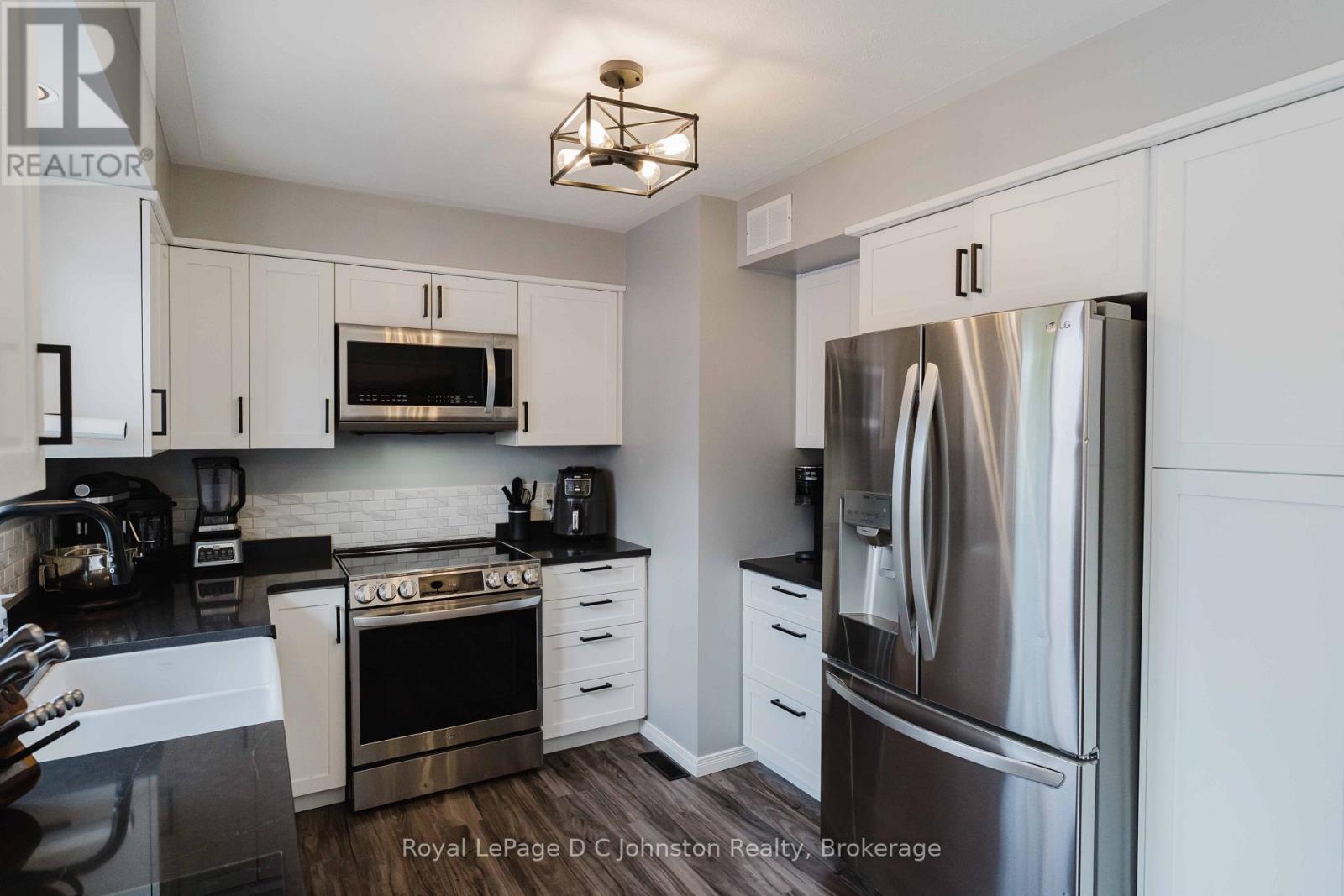 472 Joseph Street, Saugeen Shores, Ontario  N0H 2C2 - Photo 20 - X13606580