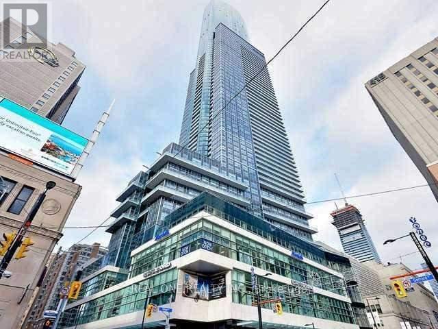2002 - 386 YONGE STREET, Toronto, Ontario