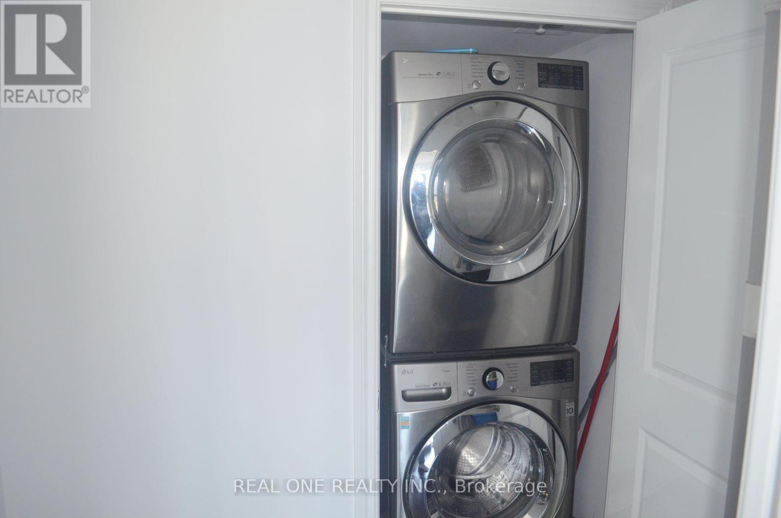2002 - 386 Yonge Street, Toronto, Ontario  M5B 0A5 - Photo 10 - C13606606