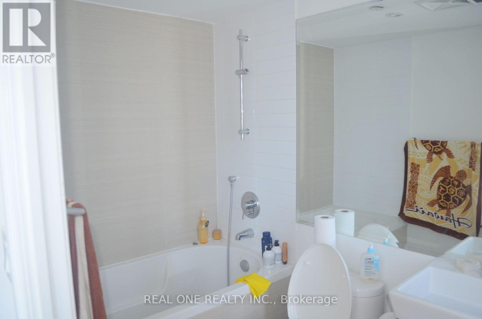2002 - 386 Yonge Street, Toronto, Ontario  M5B 0A5 - Photo 12 - C13606606