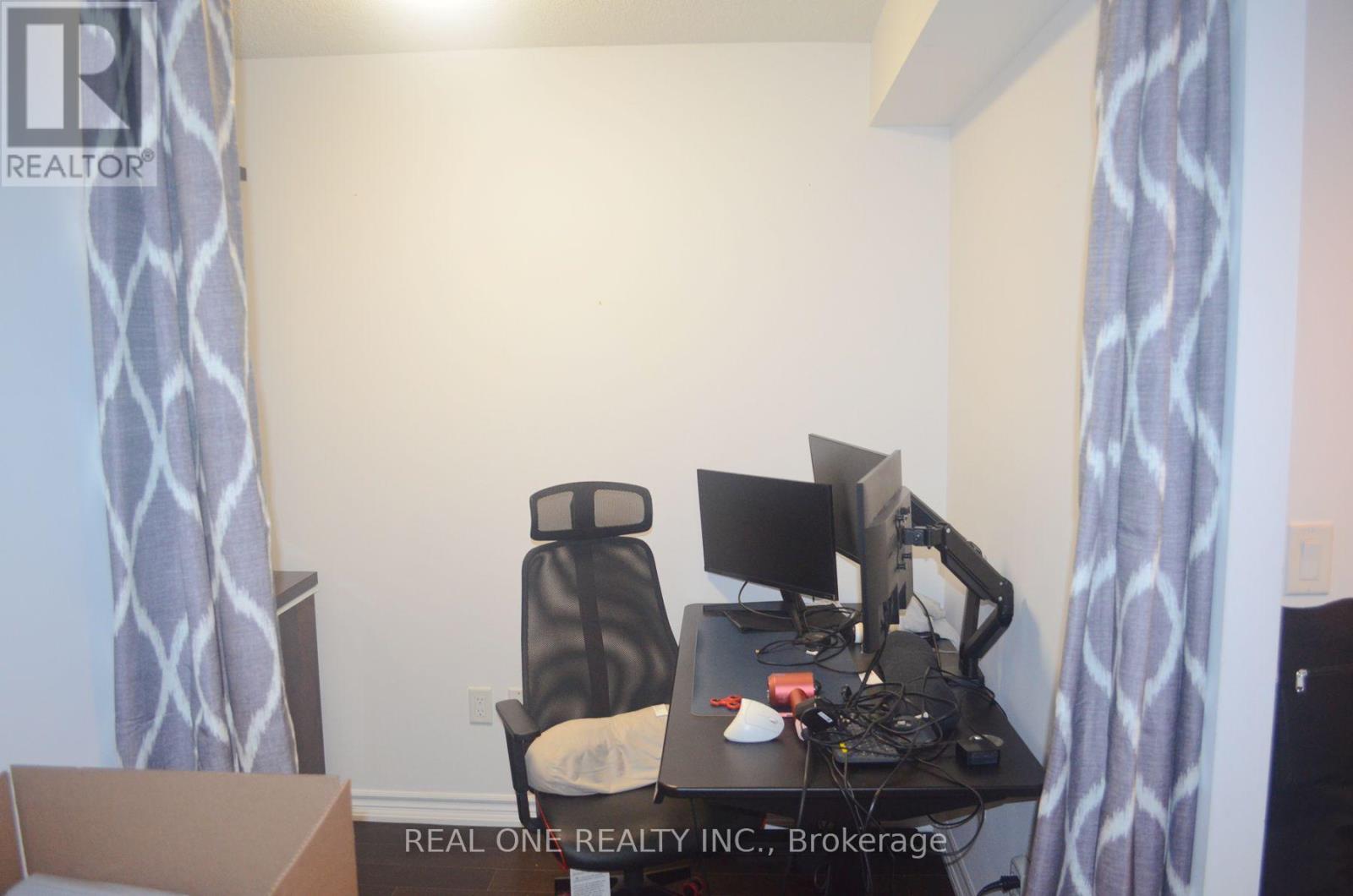2002 - 386 Yonge Street, Toronto, Ontario  M5B 0A5 - Photo 13 - C13606606