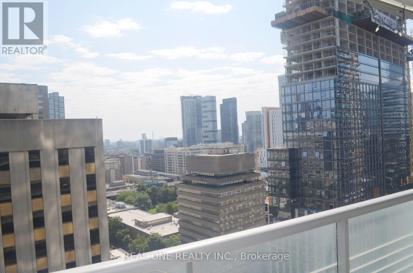 2002 - 386 Yonge Street, Toronto, Ontario  M5B 0A5 - Photo 15 - C13606606