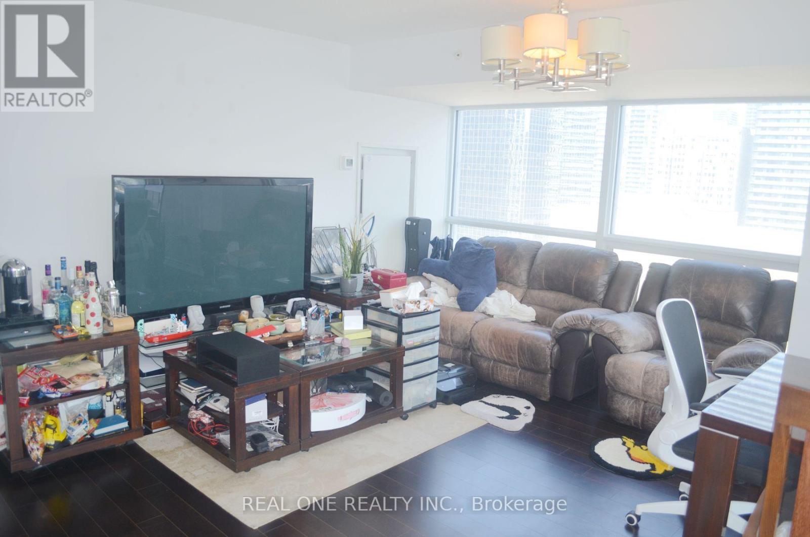 2002 - 386 Yonge Street, Toronto, Ontario  M5B 0A5 - Photo 5 - C13606606