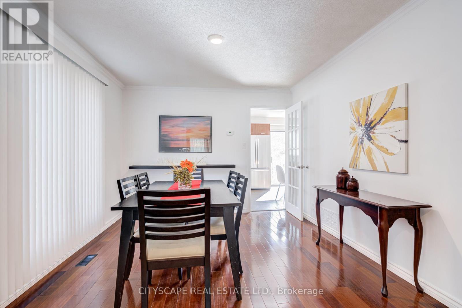 34 Highgate Drive, Markham, Ontario  L3R 3R6 - Photo 8 - N13606612