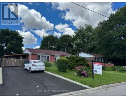 4 LESLIE STREET, Brampton, Ontario
