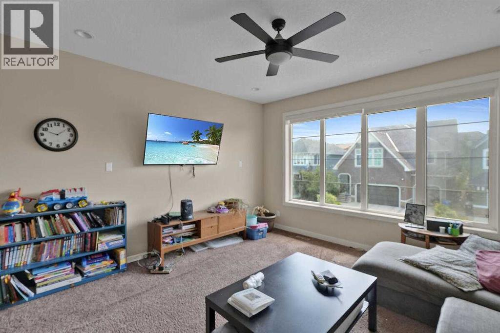 518 Mahogany Manor SE, Calgary, Alberta  T3M 0Y3 - Photo 21 - A2331478