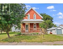 11 GOULD STREET, Whitewater Region, Ontario