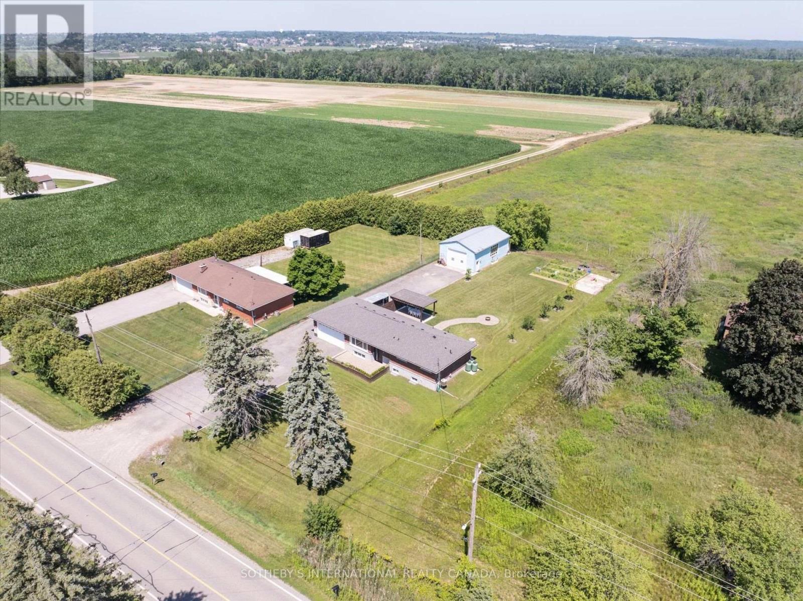1110 Graham Side Road, King, Ontario  L3Y 4V9 - Photo 5 - N13573226