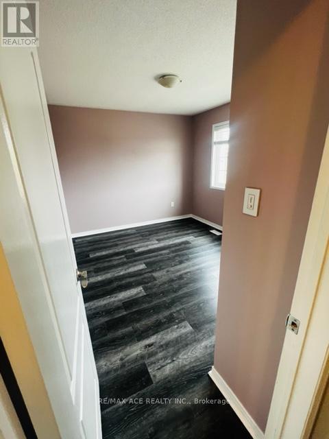 1512 Pennel Drive, Oshawa, Ontario  L1K 0J8 - Photo 9 - E13606628