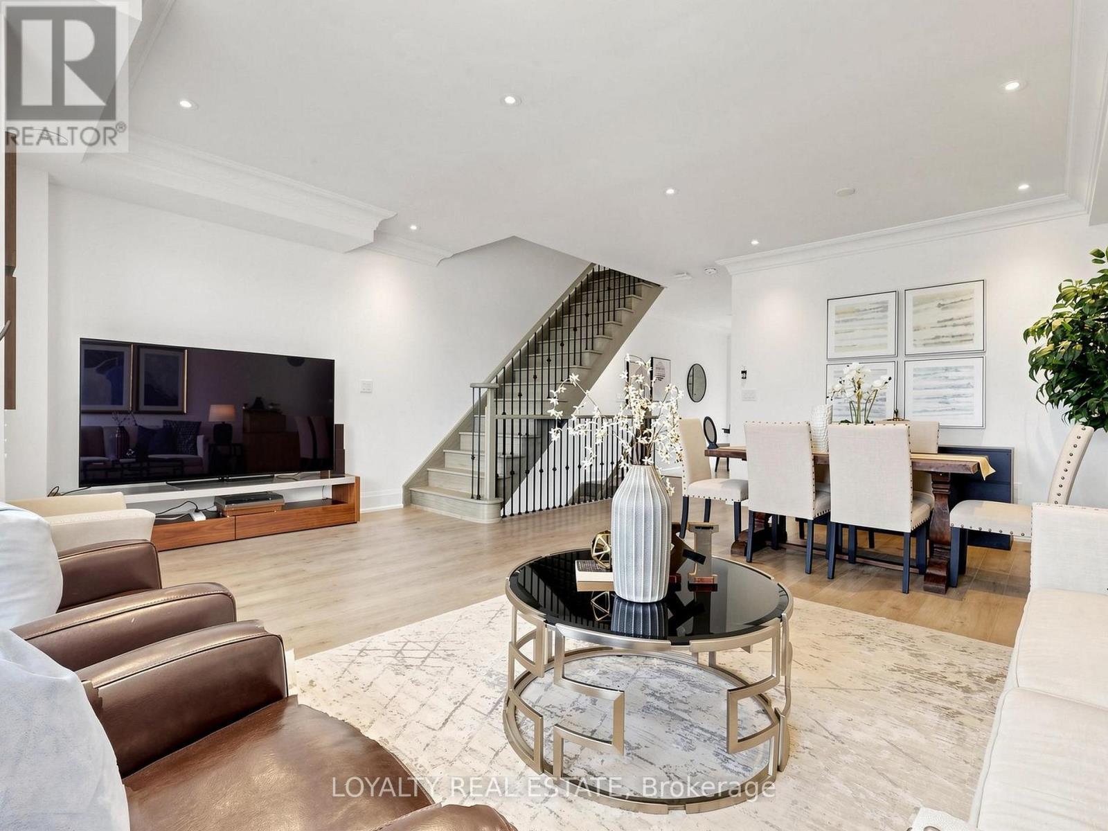 52 South Park Road, Markham, Ontario  L3T 0G6 - Photo 17 - N13606634