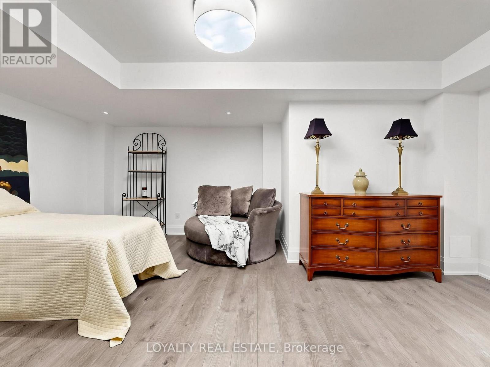 52 South Park Road, Markham, Ontario  L3T 0G6 - Photo 39 - N13606634