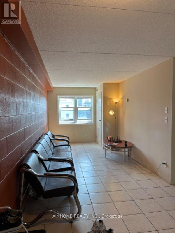 403 - 261 Lester Street, Waterloo, Ontario  N2L 3W6 - Photo 4 - X13606618