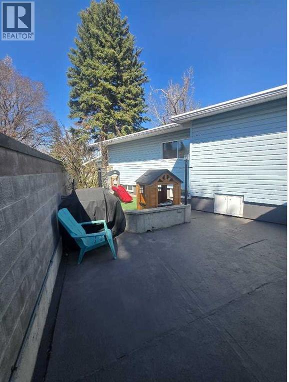 8043 Elbow Drive SW, Calgary, Alberta  T2V 1K5 - Photo 47 - A2327878