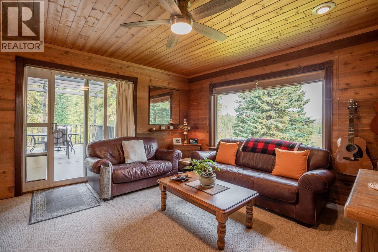 6650 Ryall Road, Lone Butte, British Columbia  V0K 1X3 - Photo 11 - R3149950