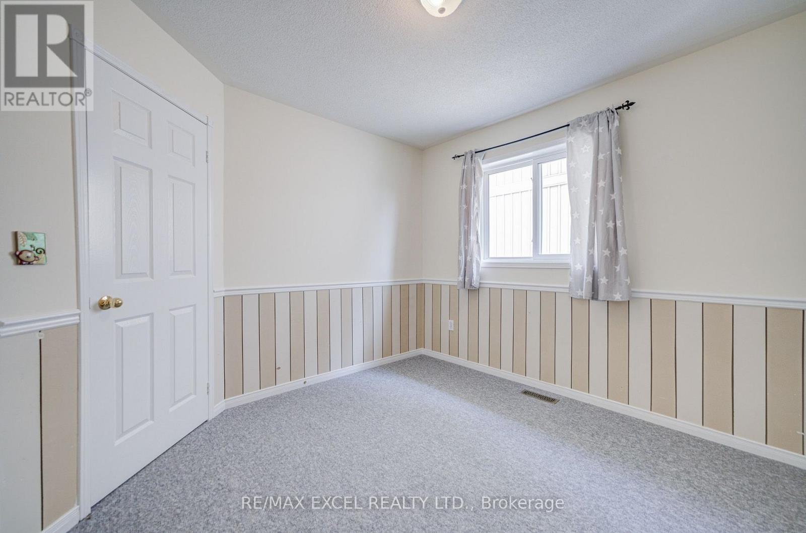 43 Beaumaris Crescent, Whitby, Ontario  L1M 2H3 - Photo 34 - E13606658