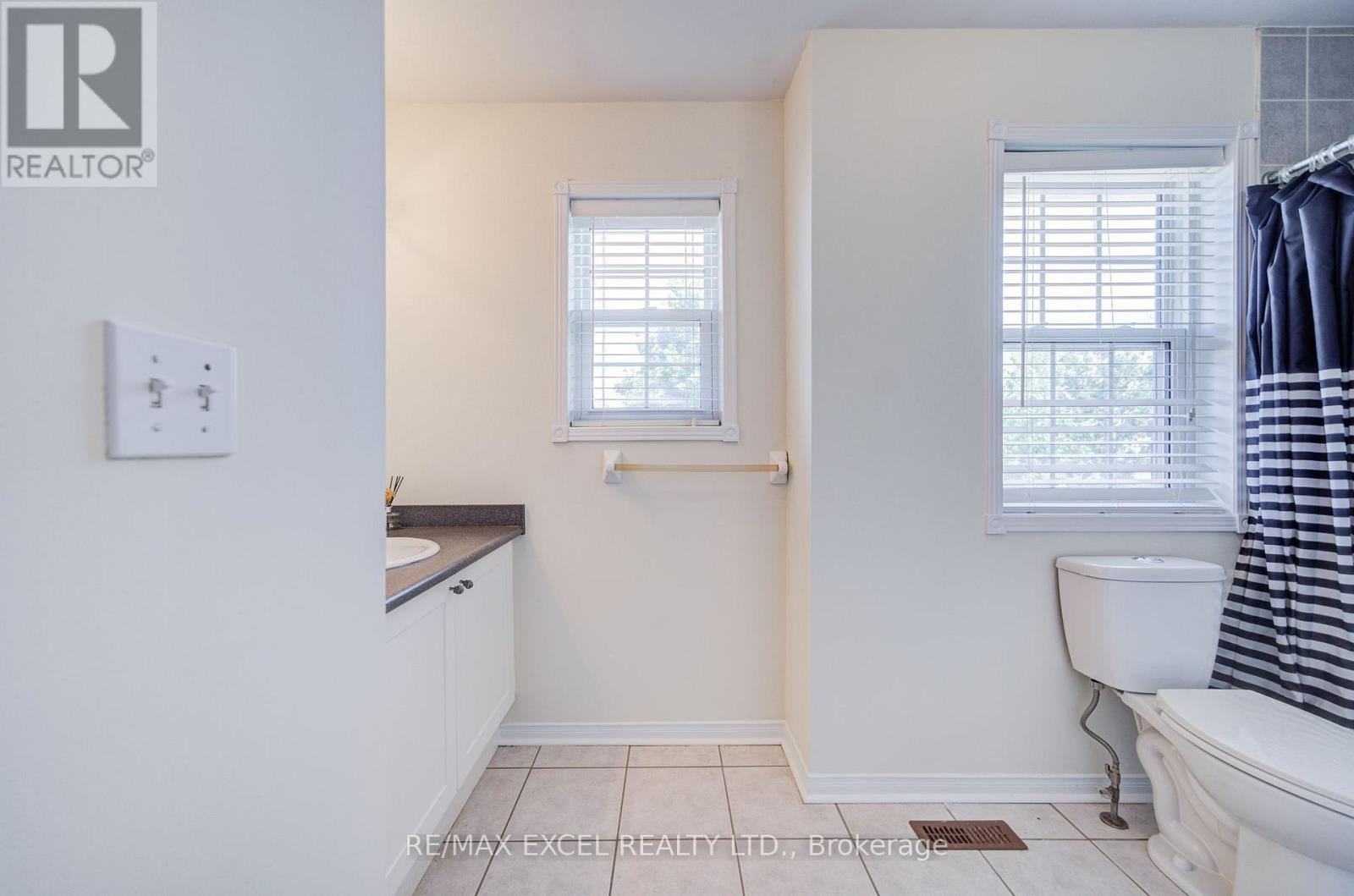 43 Beaumaris Crescent, Whitby, Ontario  L1M 2H3 - Photo 38 - E13606658