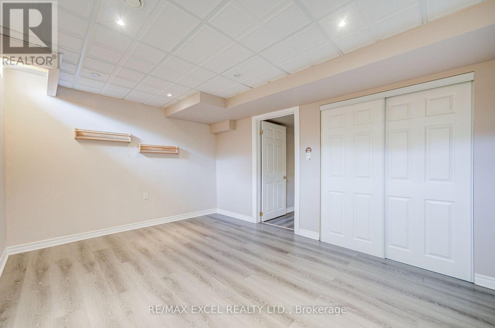 43 Beaumaris Crescent, Whitby, Ontario  L1M 2H3 - Photo 46 - E13606658
