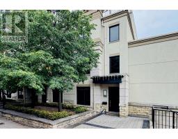 15 - 7 OAKBURN CRESCENT, Toronto, Ontario