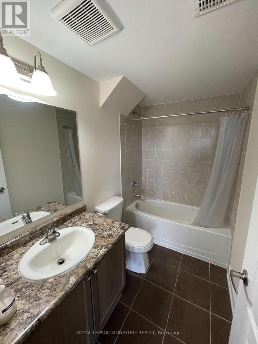 77 Ben Sinclair Avenue, East Gwillimbury, Ontario  L9N 0S3 - Photo 9 - N13606678