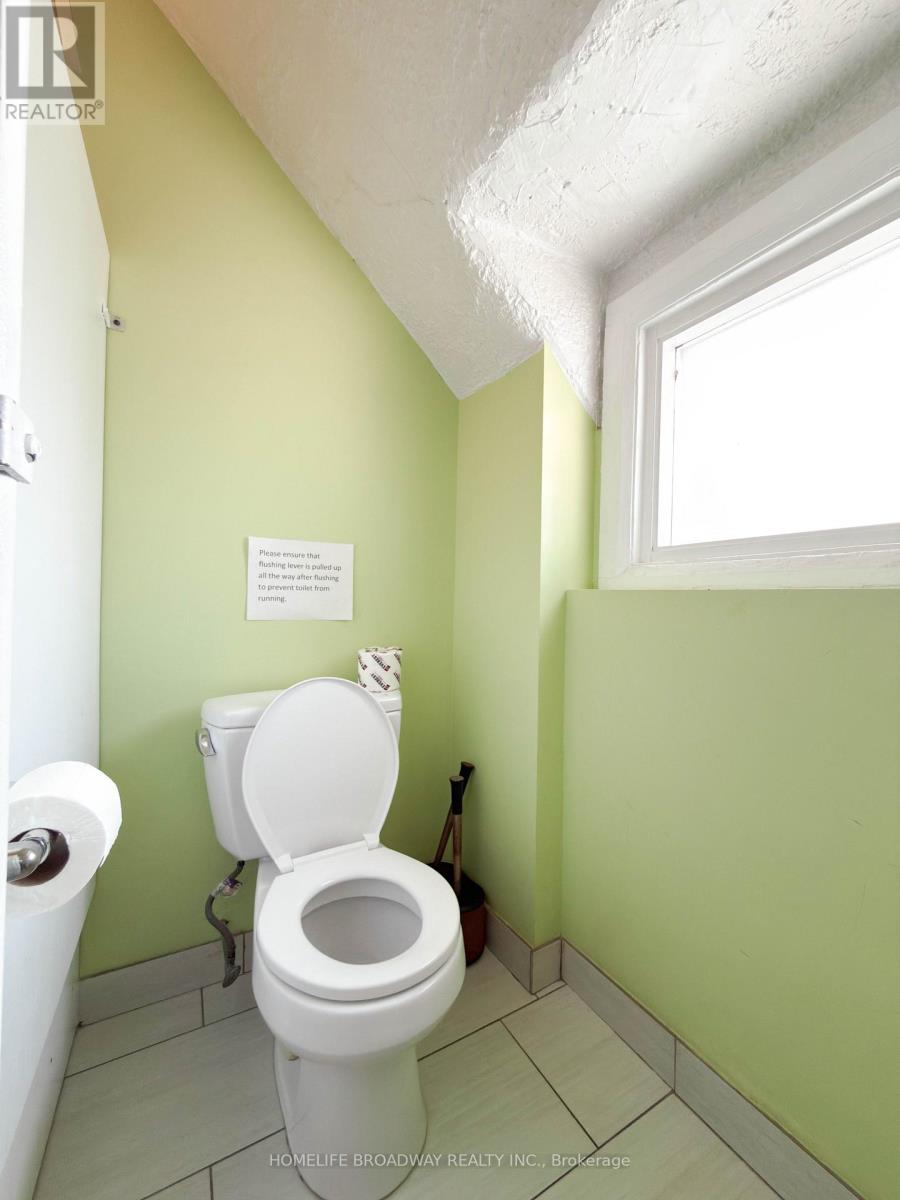 12 Main Street N, Markham, Ontario  L3P 1X2 - Photo 33 - N13606700