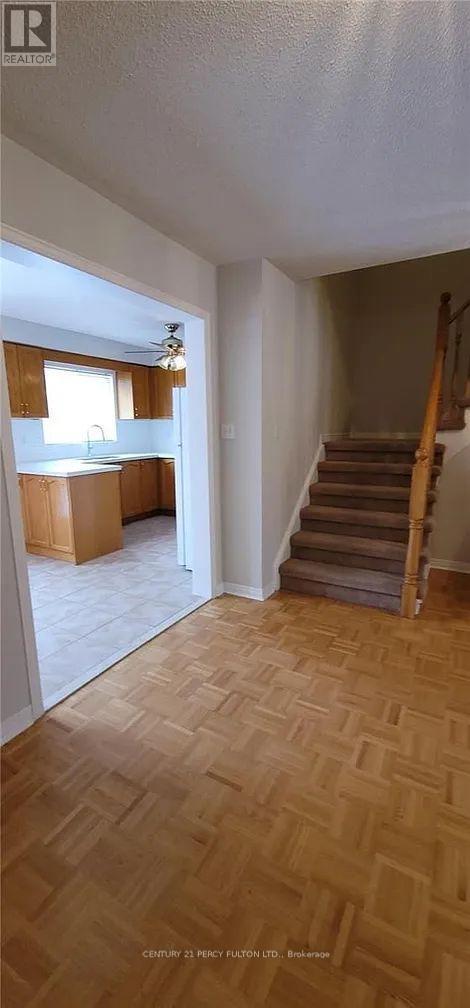 L5m 6y5 - 4010 Coachman Circle, Mississauga, Ontario  L5M 6Y5 - Photo 7 - W13606698