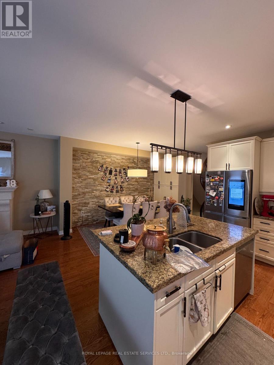 2307 Wuthering Heights Way, Oakville, Ontario  L6M 0E7 - Photo 12 - W13606702