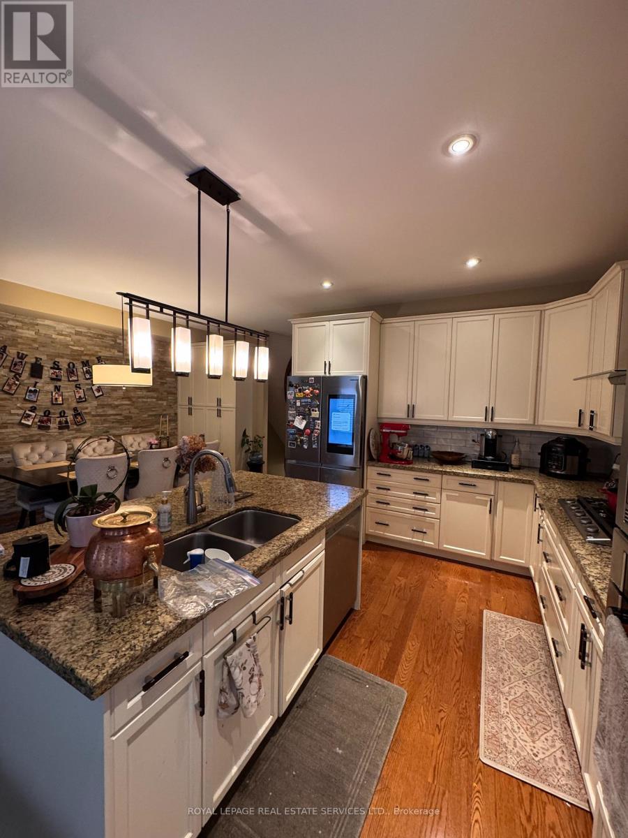 2307 Wuthering Heights Way, Oakville, Ontario  L6M 0E7 - Photo 13 - W13606702