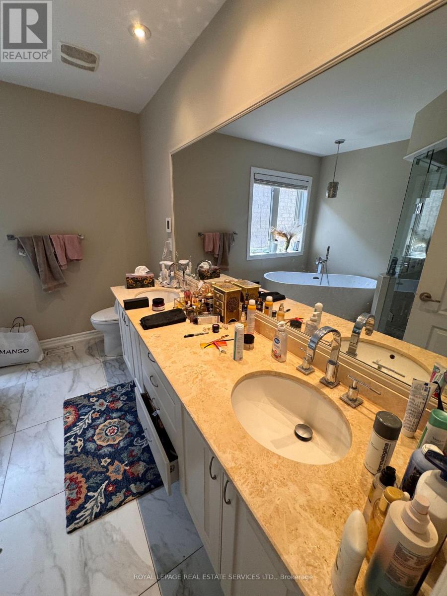 2307 Wuthering Heights Way, Oakville, Ontario  L6M 0E7 - Photo 19 - W13606702