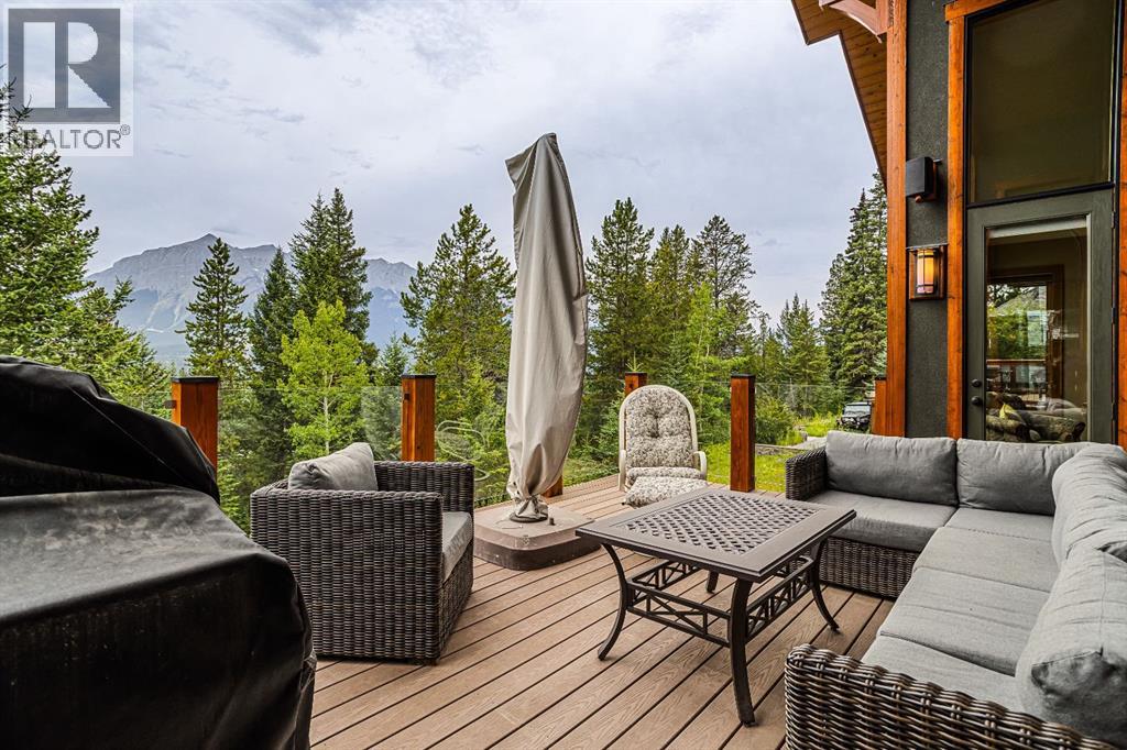 215 Benchlands Terrace, Canmore, Alberta  T1W 1G1 - Photo 6 - A2331064