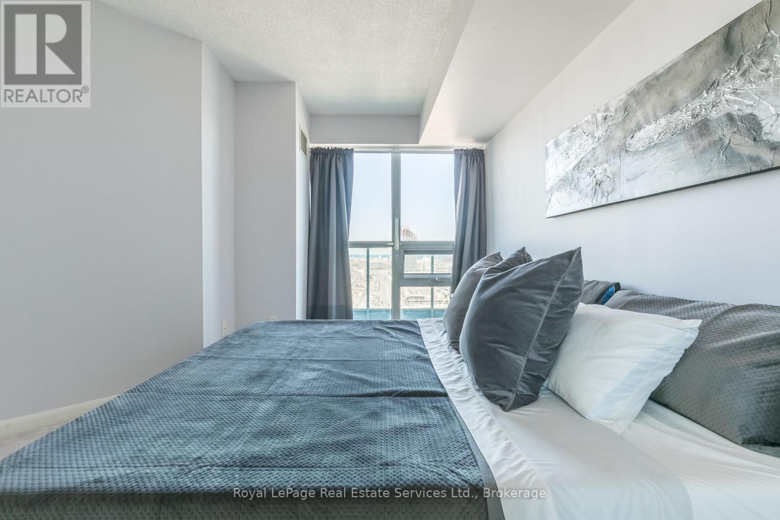 2907 - 18 Yonge Street, Toronto, Ontario  M5E 1Z8 - Photo 12 - C13513412