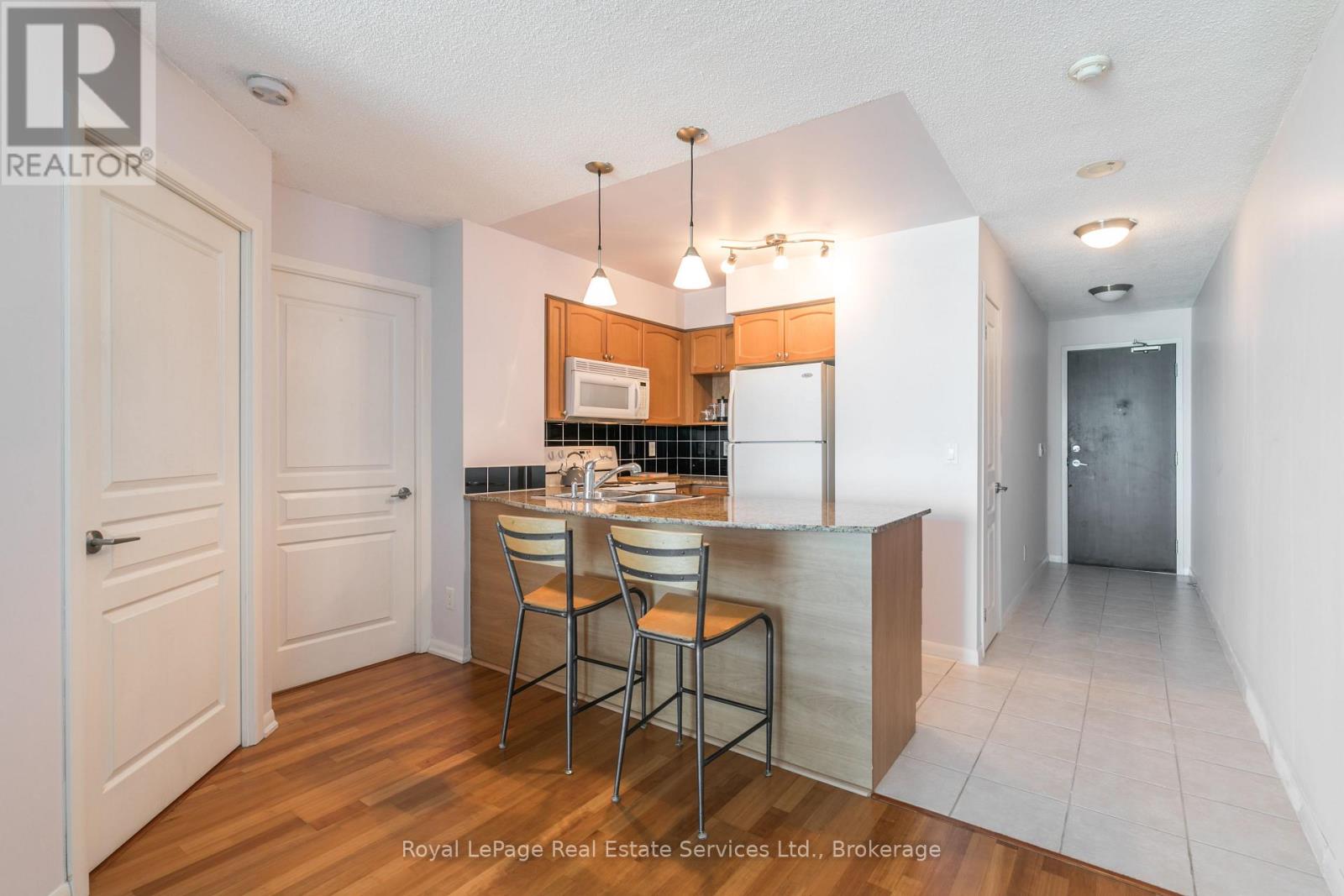 2907 - 18 Yonge Street, Toronto, Ontario  M5E 1Z8 - Photo 8 - C13513412
