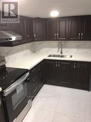 358 HILLCREST AVENUE, Toronto, Ontario