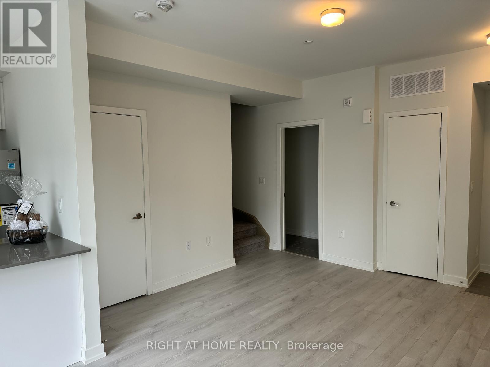 2 - 3562 Colonial Drive, Mississauga, Ontario  L5L 5R9 - Photo 12 - W13606764