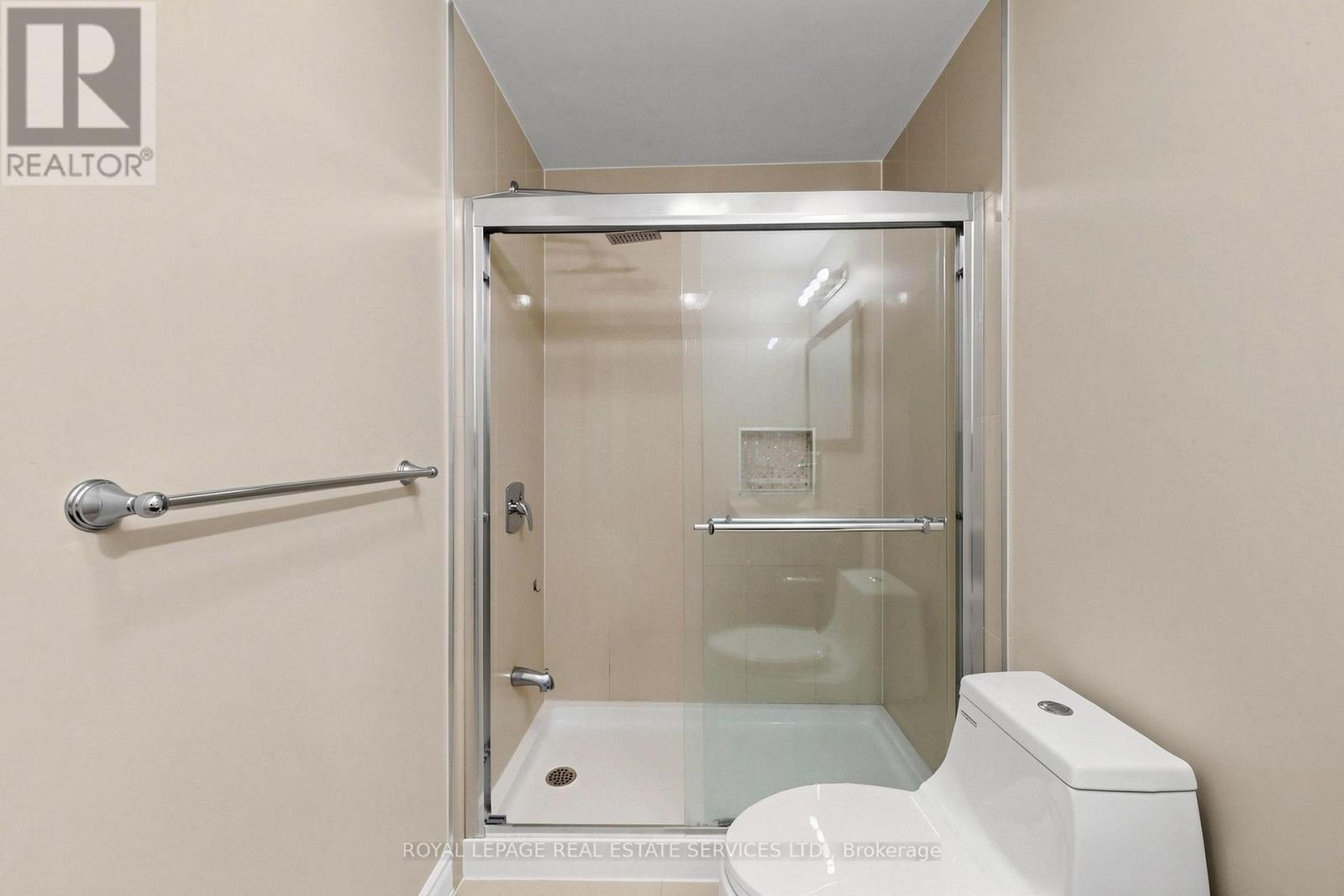 5837 Rainberry Drive, Mississauga, Ontario  L5M 6S2 - Photo 27 - W13606792