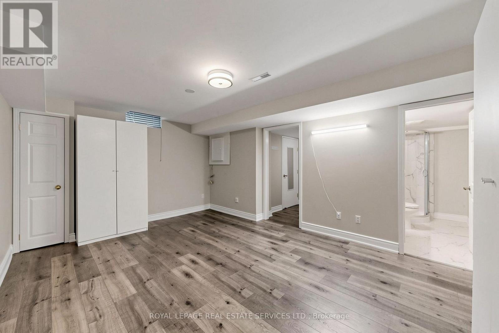 5837 Rainberry Drive, Mississauga, Ontario  L5M 6S2 - Photo 32 - W13606792