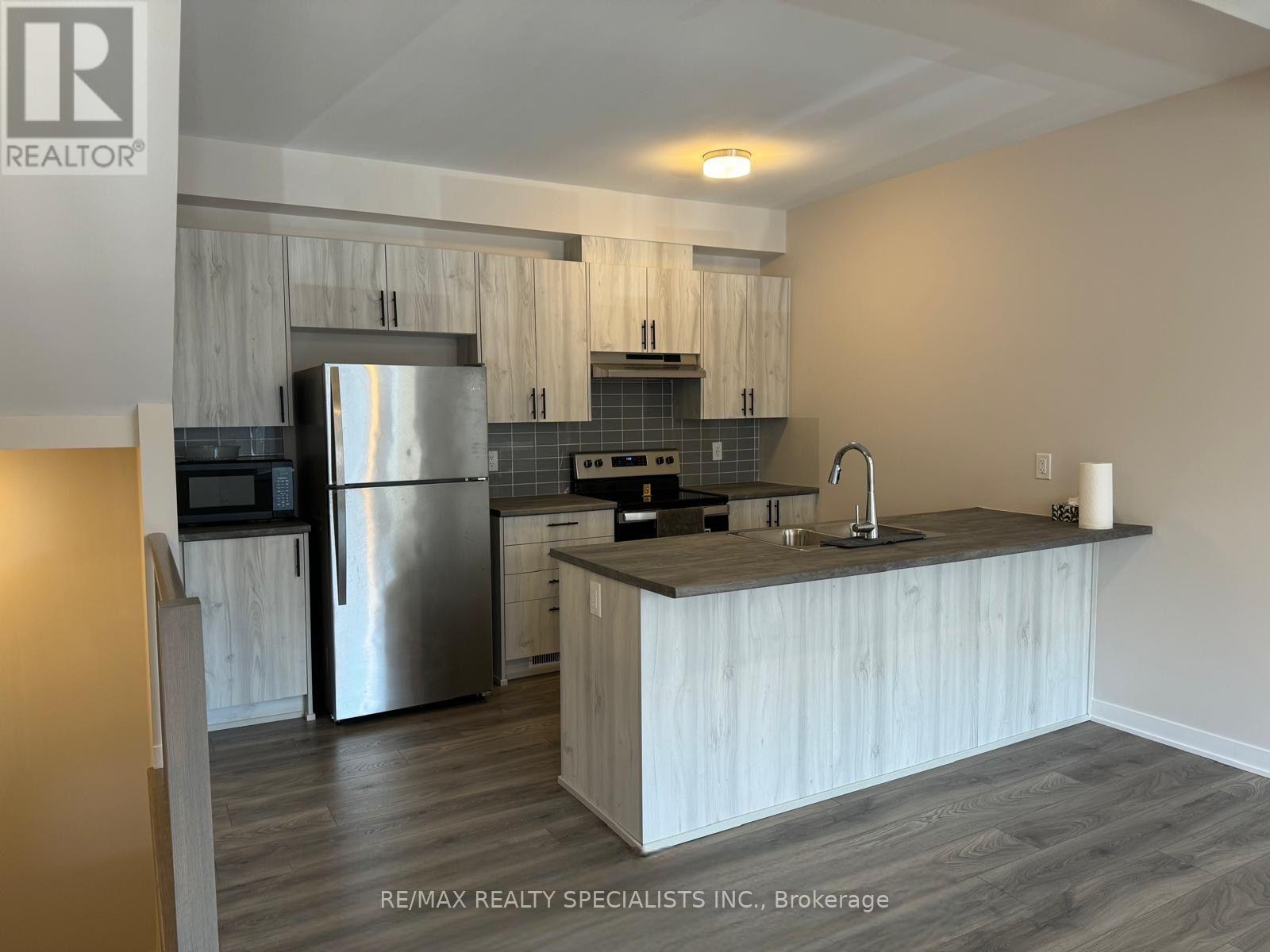 228 Speckled Alder Row, Ottawa, Ontario  K2J 7G6 - Photo 2 - X13606760