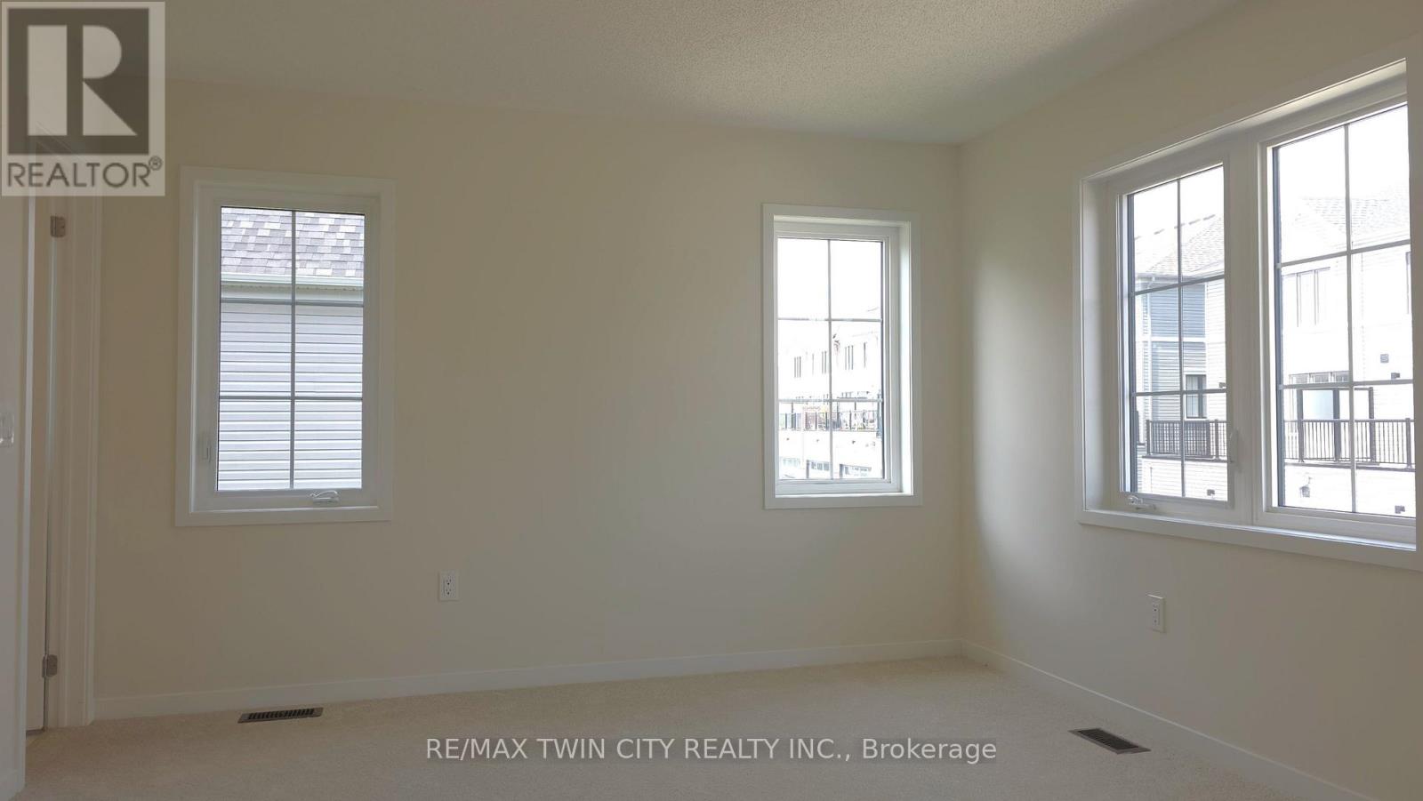 35 Moonstone Common, Cambridge, Ontario  N1T 0H3 - Photo 13 - X13606806