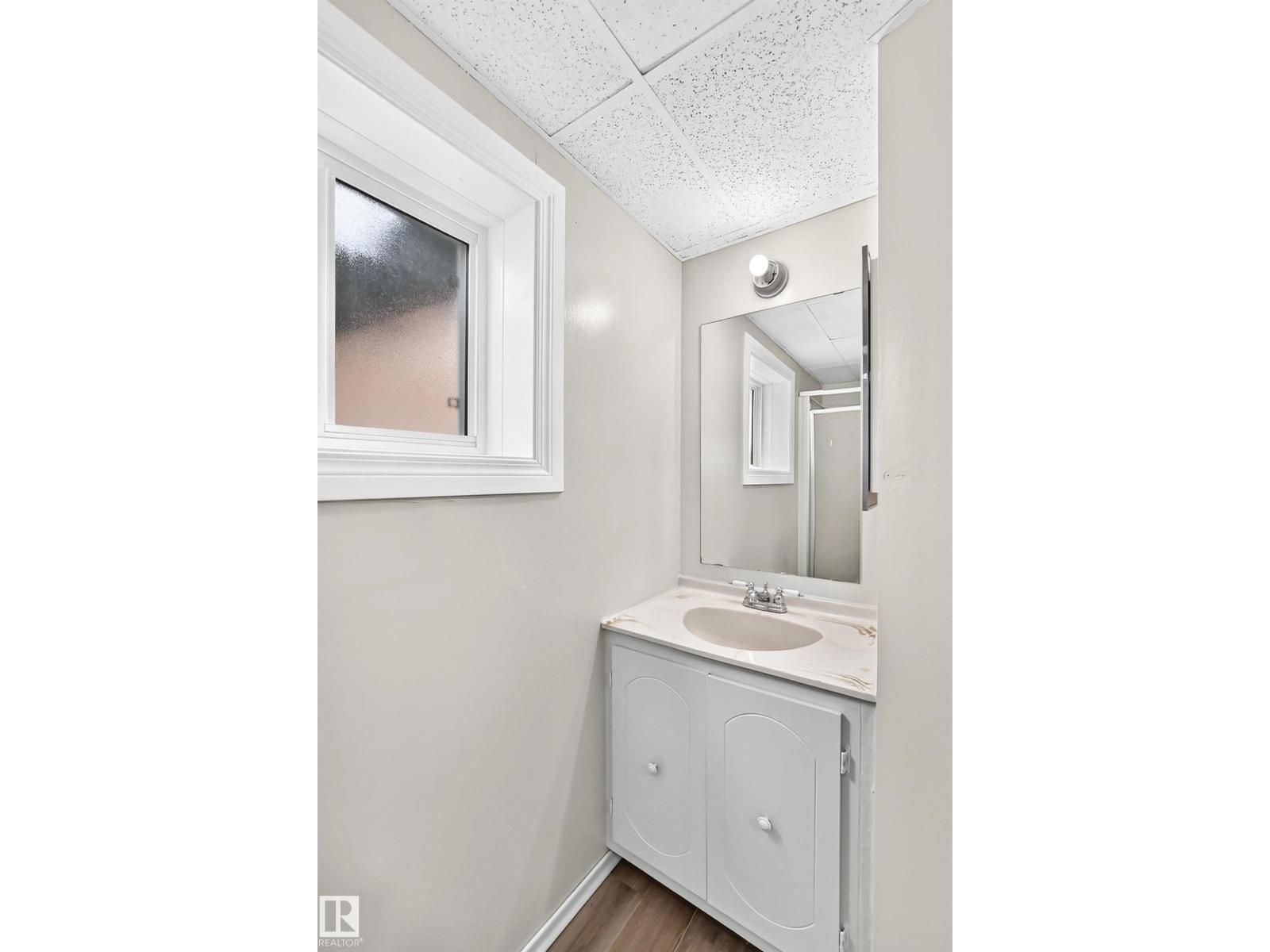 1169 72 St NW, Edmonton, Alberta  T6K 3L7 - Photo 55 - E4500158