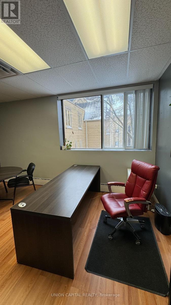 205 - 10211 Yonge Street, Richmond Hill, Ontario  L4C 3B3 - Photo 9 - N13606804
