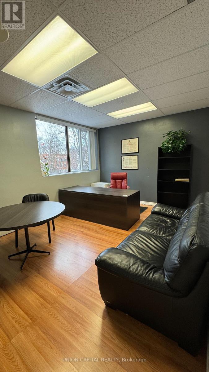 205 - 10211 Yonge Street, Richmond Hill, Ontario  L4C 3B3 - Photo 8 - N13606804