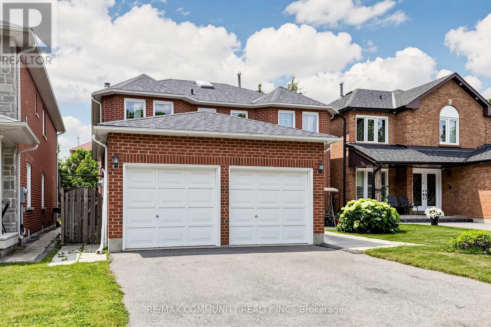 66 Wandering Trail, Toronto, Ontario M1X 1J8 - Photo 3 - E13575836