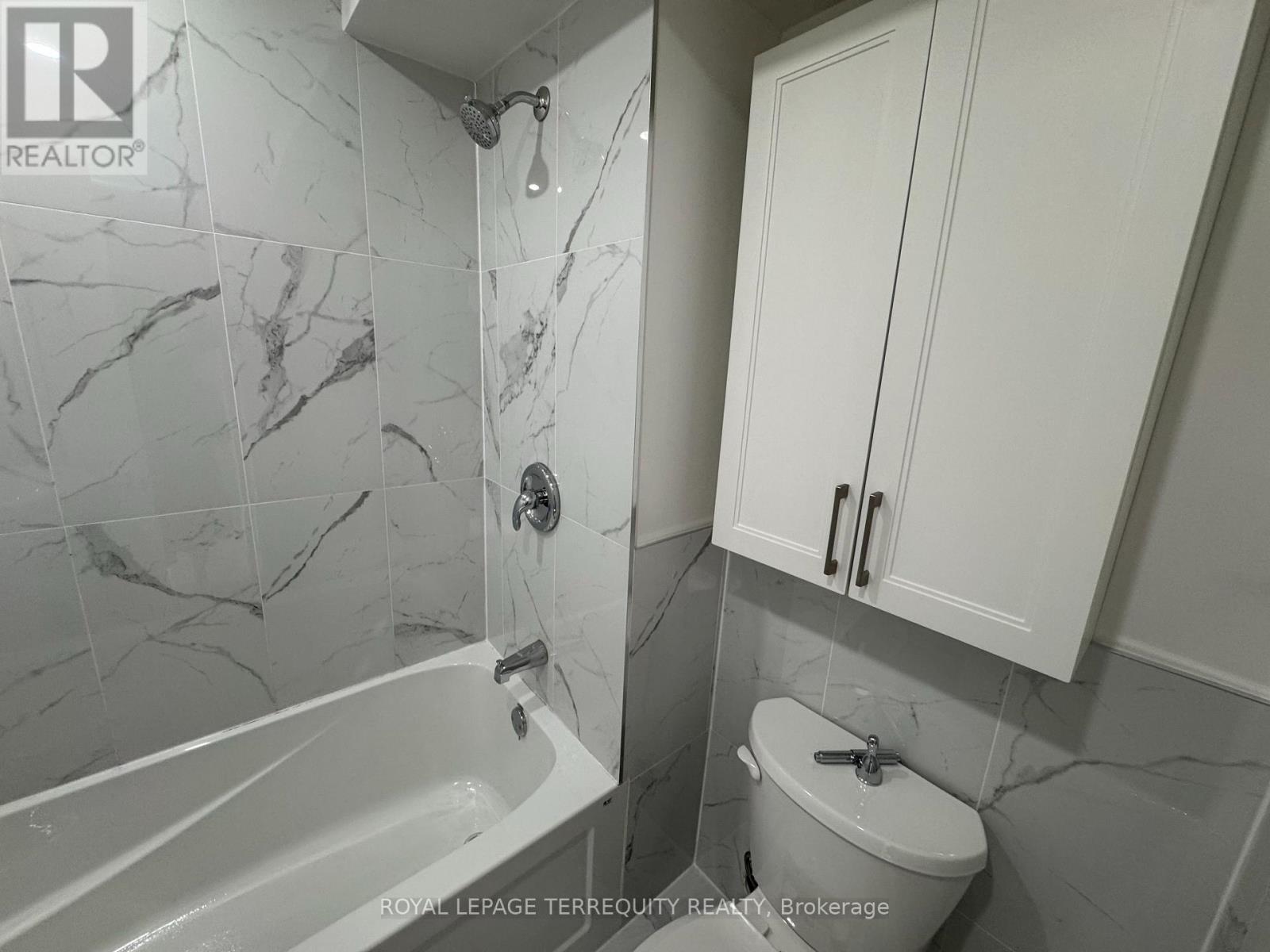 Unit 3 - 118 Christie Street, Toronto, Ontario M6G 3B2 - Photo 7 - W13604772