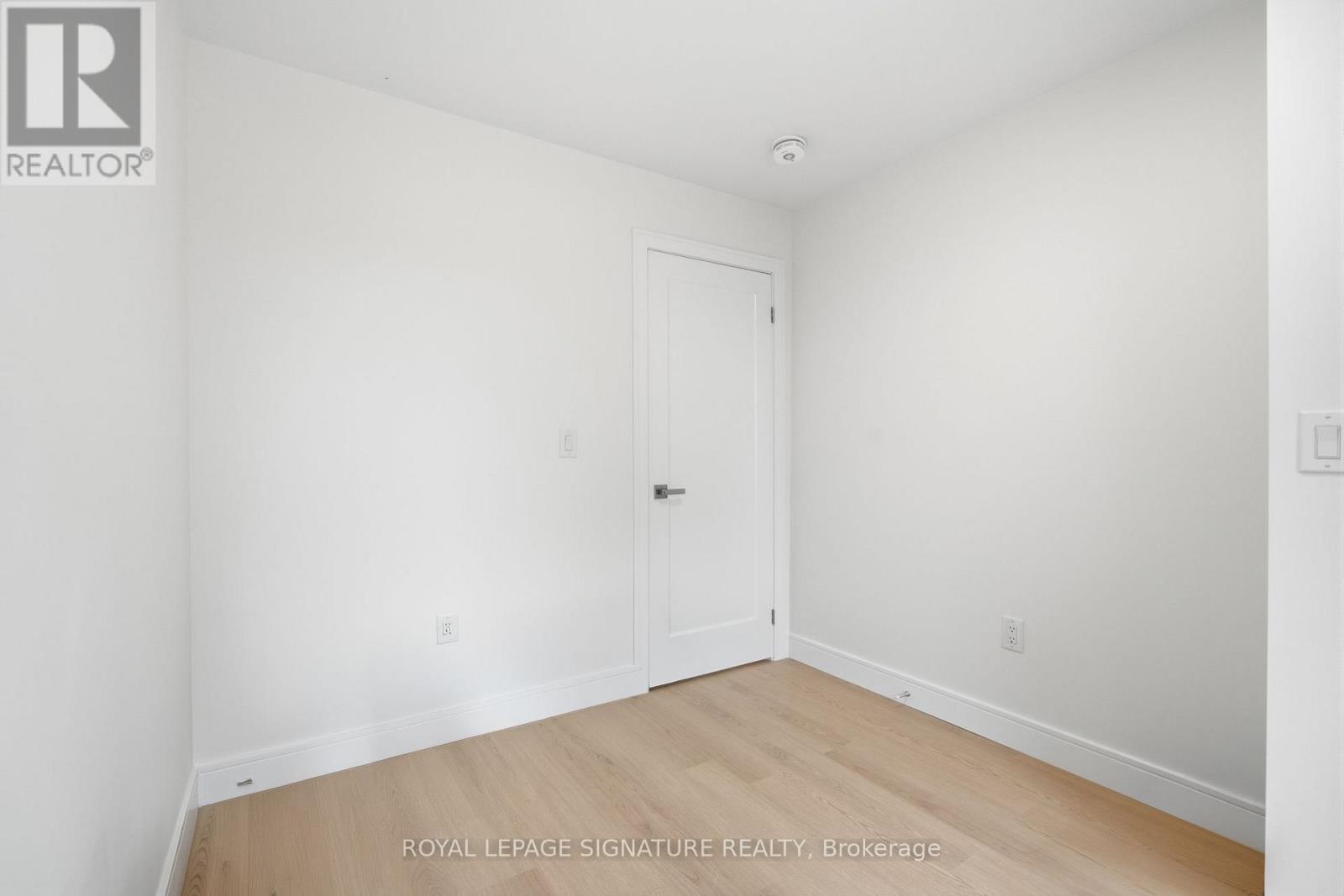 2 - 53 Bishop Avenue, Toronto, Ontario  M2M 1Z4 - Photo 5 - C13559602