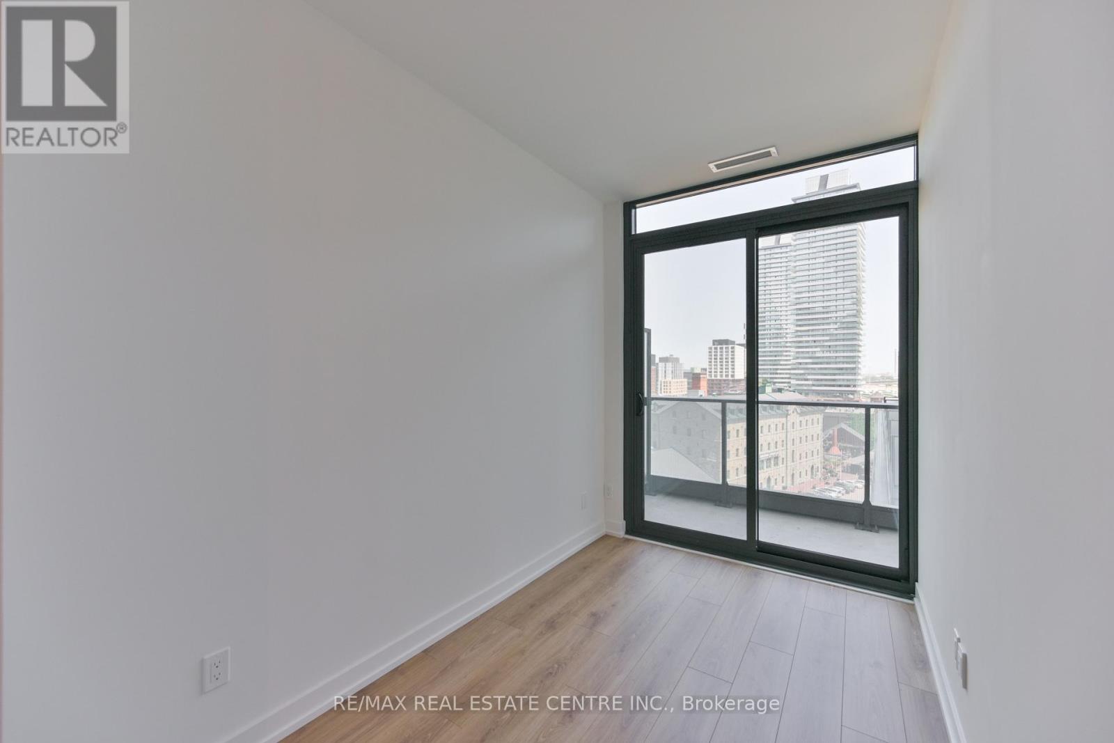 929 - 35 Parliament Street, Toronto, Ontario  M5A 0Z5 - Photo 11 - C13606858