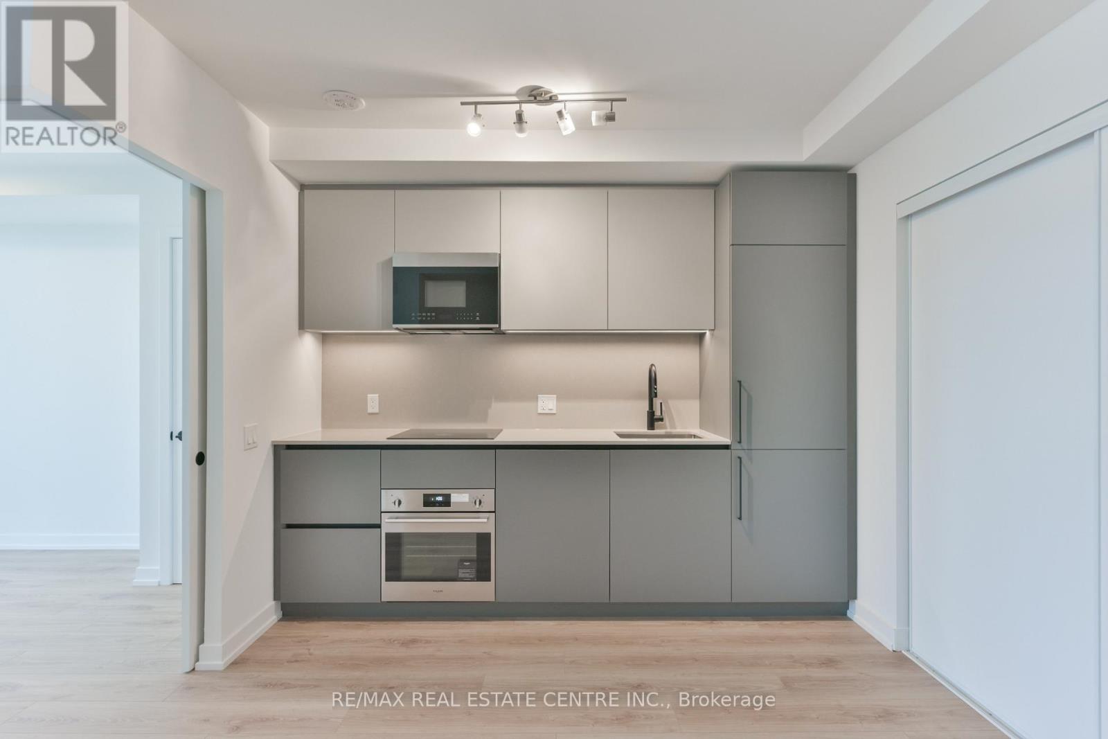 929 - 35 Parliament Street, Toronto, Ontario  M5A 0Z5 - Photo 8 - C13606858