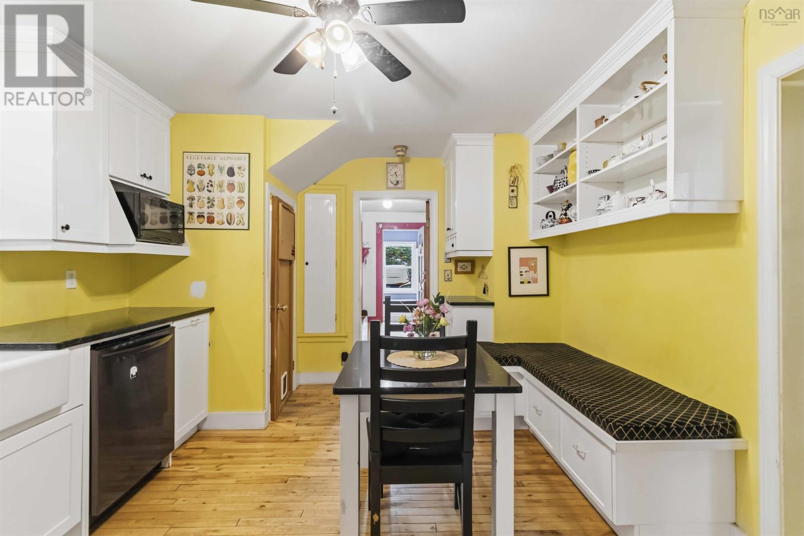 618 Herring Cove Road, Halifax, Nova Scotia  B3R 1X6 - Photo 12 - 202615597