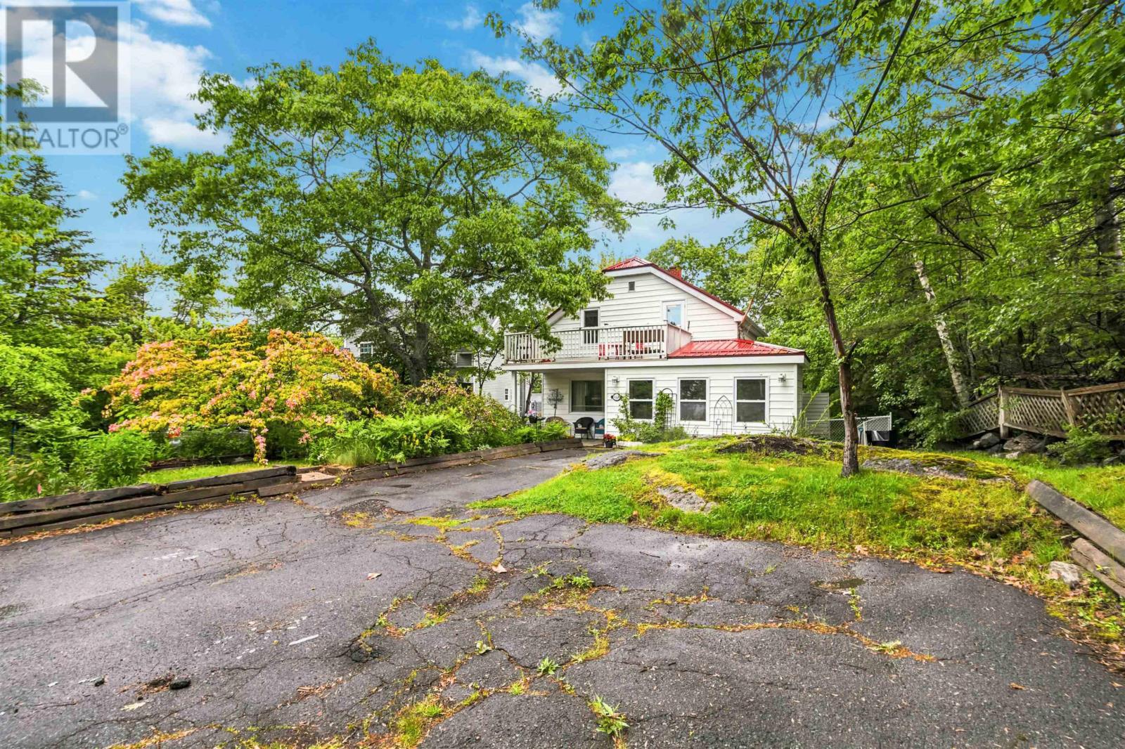 618 Herring Cove Road, Halifax, Nova Scotia  B3R 1X6 - Photo 40 - 202615597